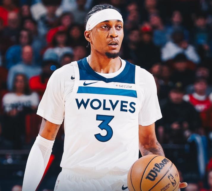 努尔基奇三双乔治爆砍43分，华子38+8+3难救主，爵士复仇森林狼